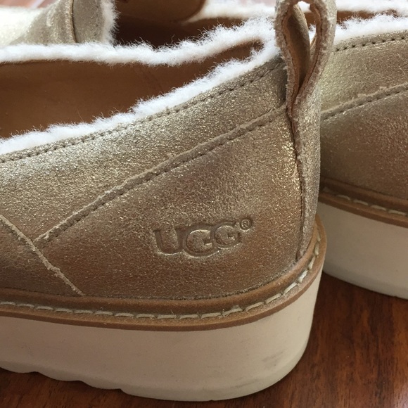 UGG Atwater Metallic Wedge Loafer - Picture 4 of 8